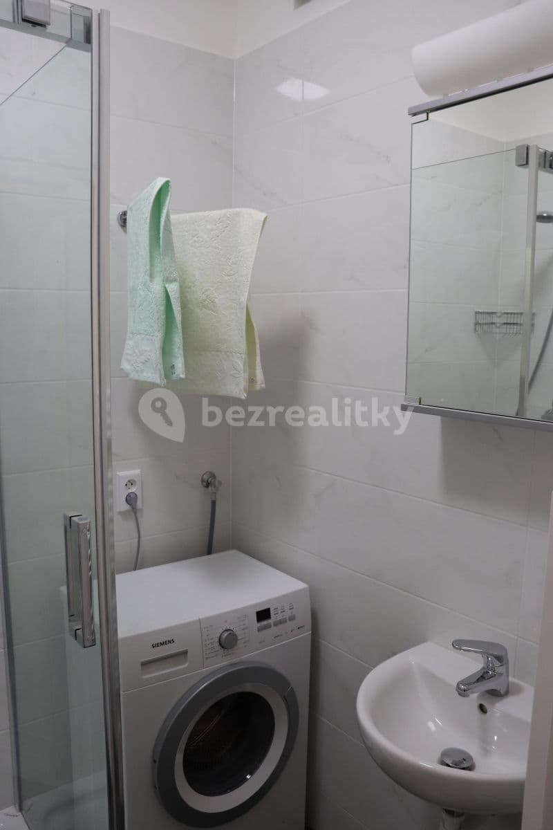 Pronájem bytu 1+kk 33 m², Sokolovská, Praha, Praha Pronájem bytu 1+kk 33 m², Sokolovská, Praha, Praha