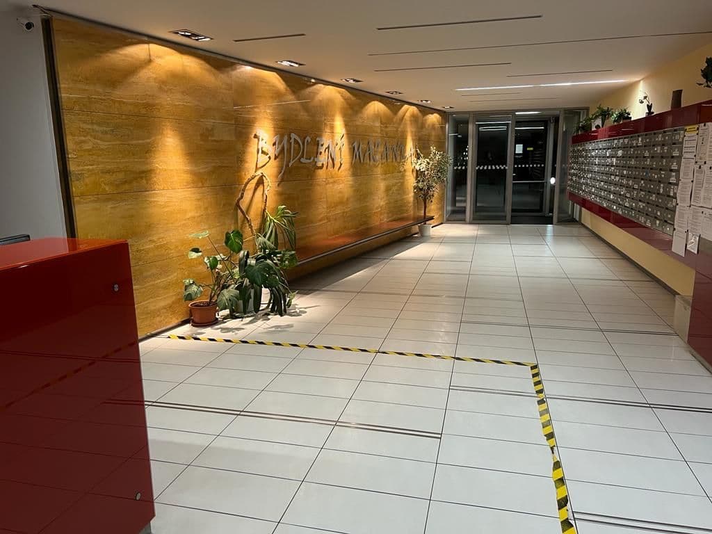 Prodej bytu 3+kk 94 m², Nad Okrouhlíkem, Praha, Praha Prodej bytu 3+kk 94 m², Nad Okrouhlíkem, Praha, Praha