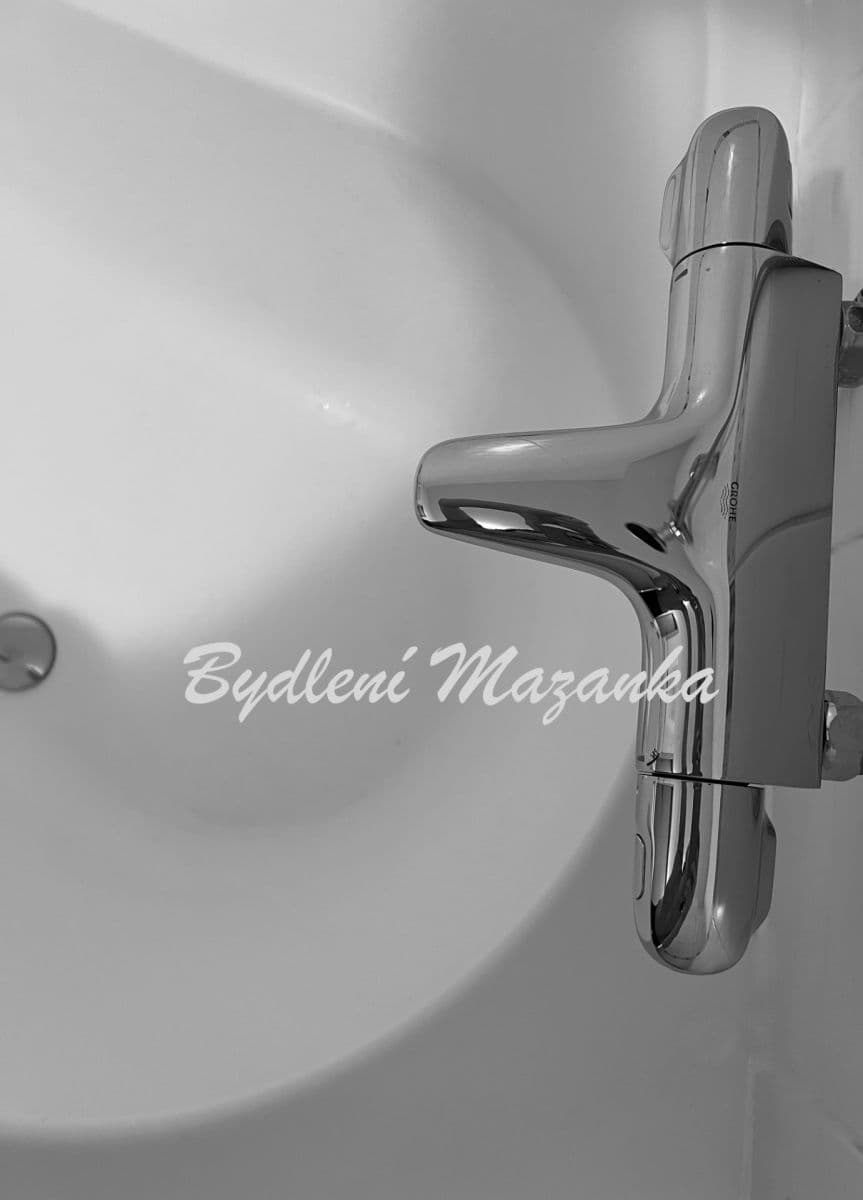 Prodej bytu 3+kk 94 m², Nad Okrouhlíkem, Praha, Praha Prodej bytu 3+kk 94 m², Nad Okrouhlíkem, Praha, Praha