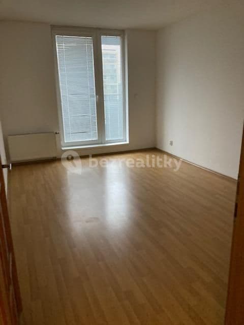Pronájem bytu 2+kk 62 m², Přeštická, Praha, Praha Pronájem bytu 2+kk 62 m², Přeštická, Praha, Praha