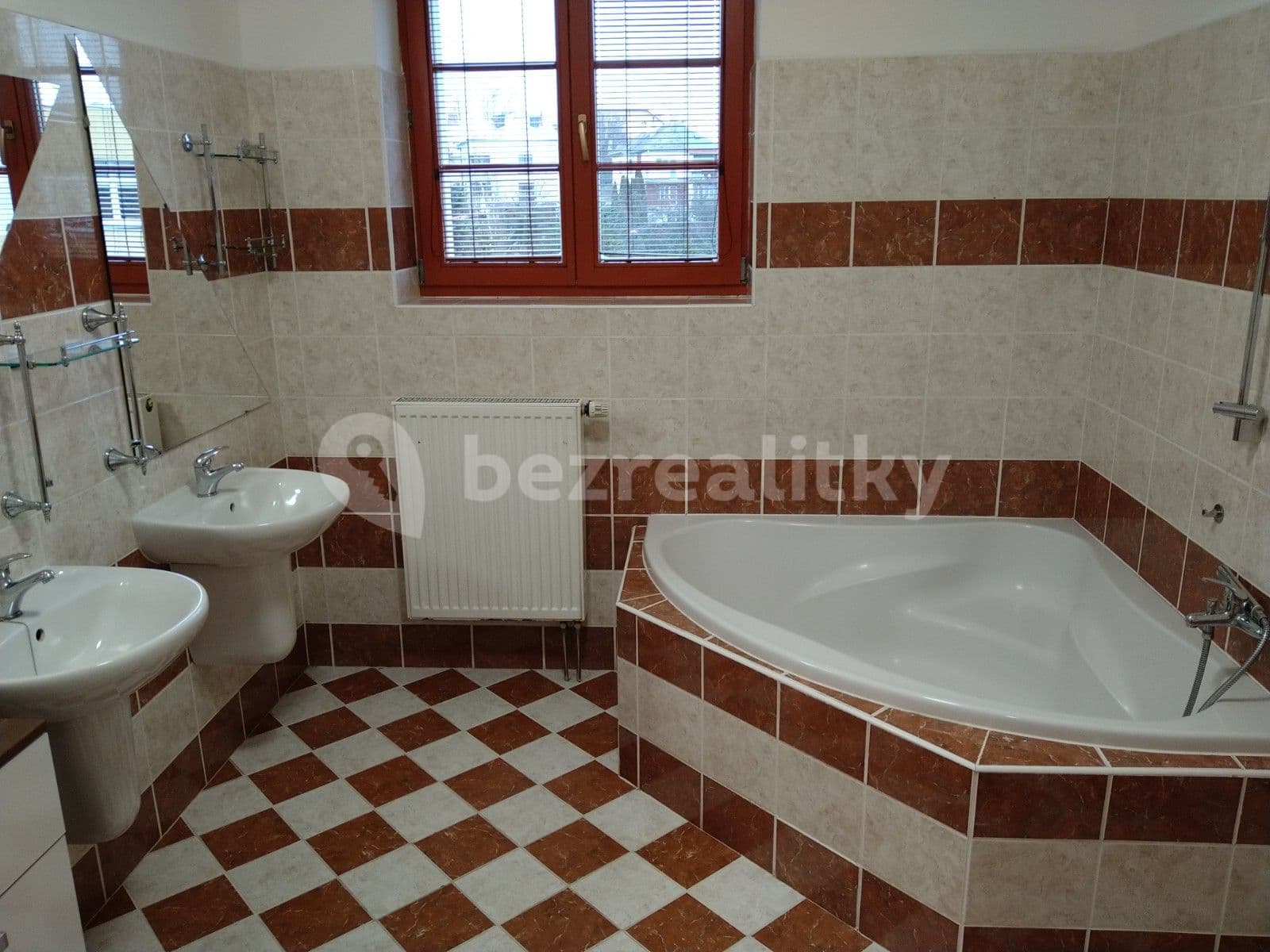 Pronájem bytu 3+1 105 m², Beskydská, Bílovec, Moravskoslezský kraj Pronájem bytu 3+1 105 m², Beskydská, Bílovec, Moravskoslezský kraj