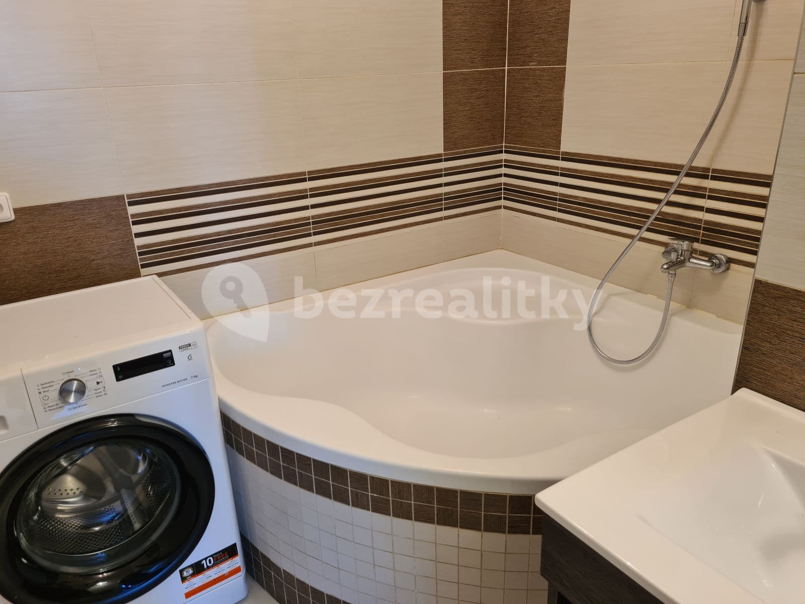 Pronájem bytu 3+kk 71 m², Rožmitálská, Březnice, Středočeský kraj Pronájem bytu 3+kk 71 m², Rožmitálská, Březnice, Středočeský kraj