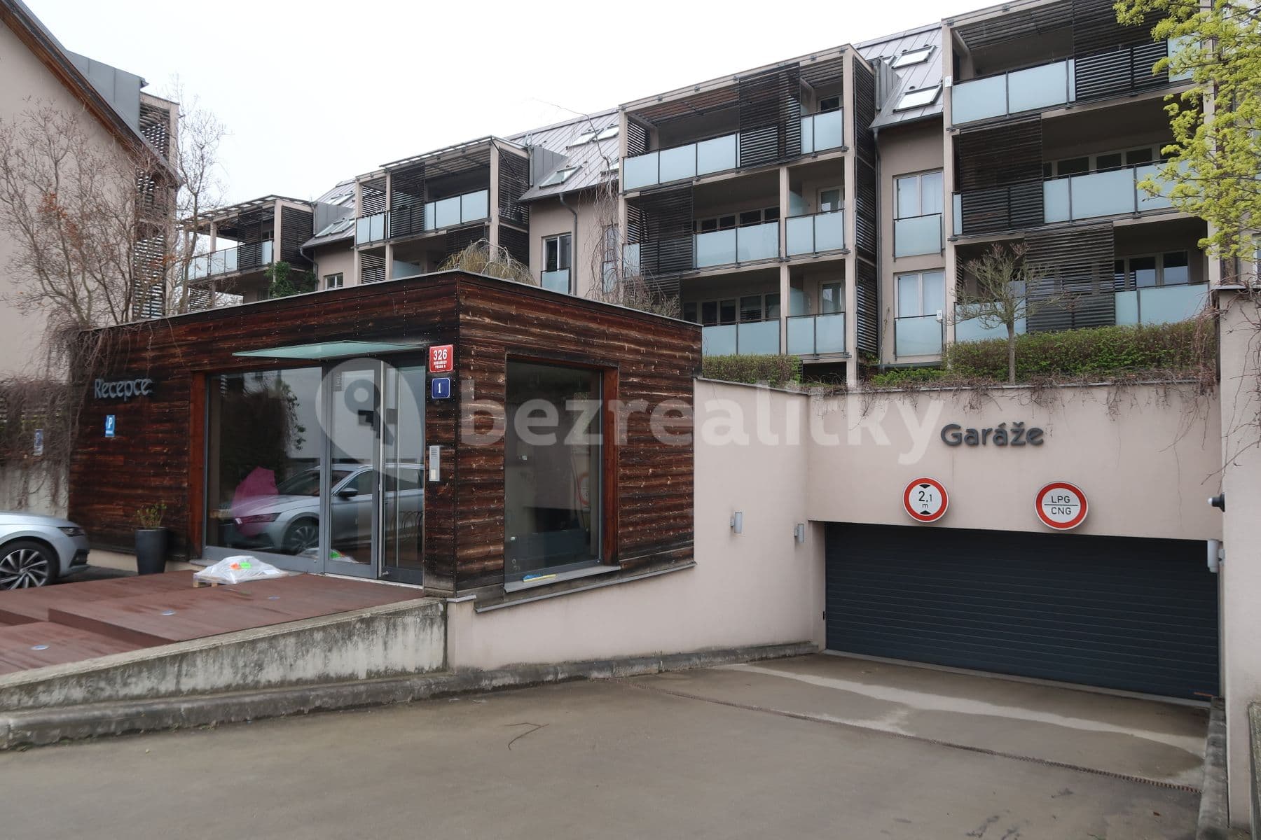 Pronájem bytu 2+kk 61 m², Mezilehlá, Praha, Praha Pronájem bytu 2+kk 61 m², Mezilehlá, Praha, Praha