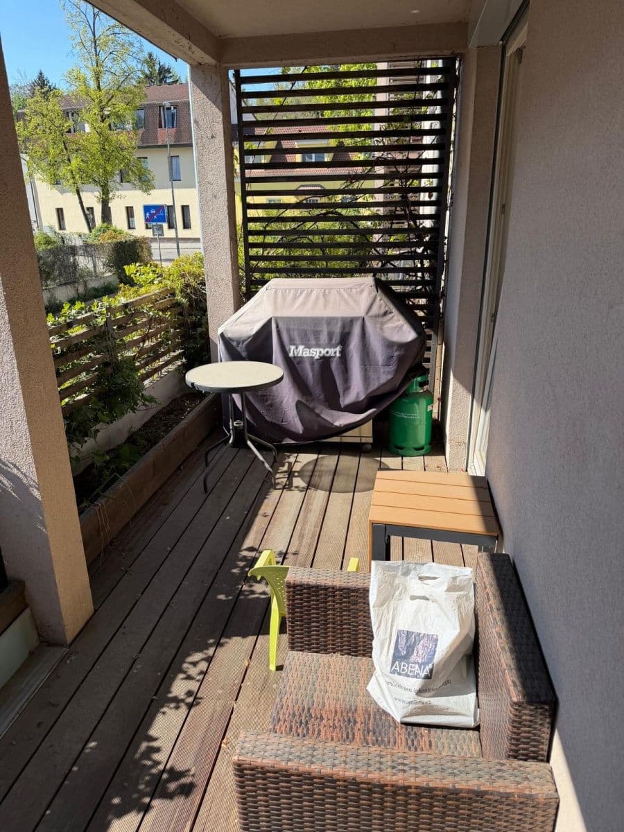 Pronájem bytu 2+kk 61 m², Mezilehlá, Praha, Praha Pronájem bytu 2+kk 61 m², Mezilehlá, Praha, Praha
