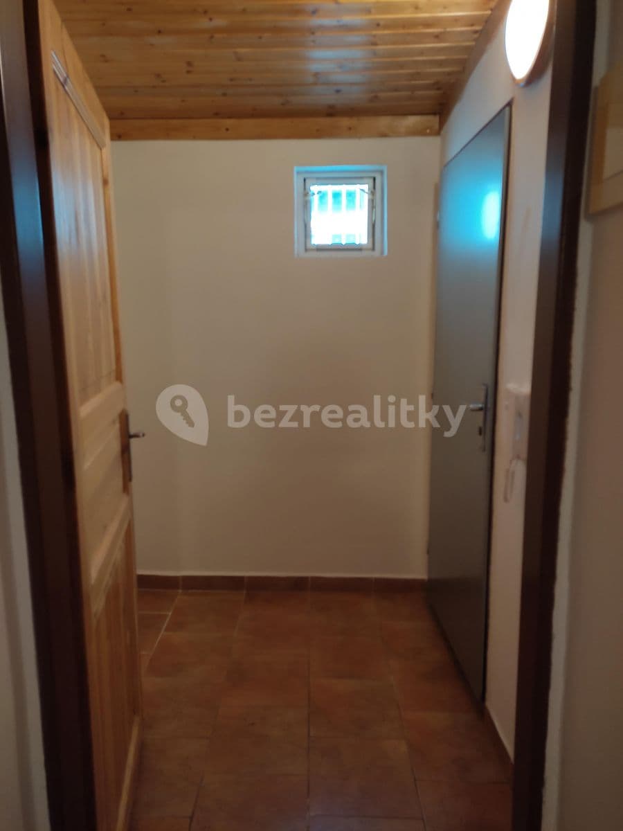 Pronájem bytu Garsoniéra 16 m², Pod Kavalírkou, Praha, Praha Pronájem bytu Garsoniéra 16 m², Pod Kavalírkou, Praha, Praha