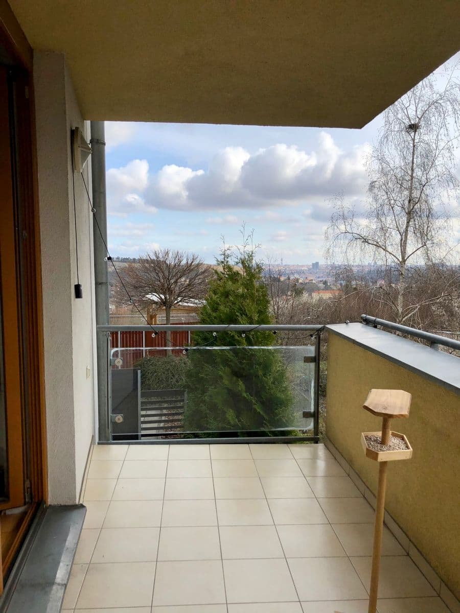 Pronájem bytu 1+kk 60 m², Devonská, Praha, Praha Pronájem bytu 1+kk 60 m², Devonská, Praha, Praha