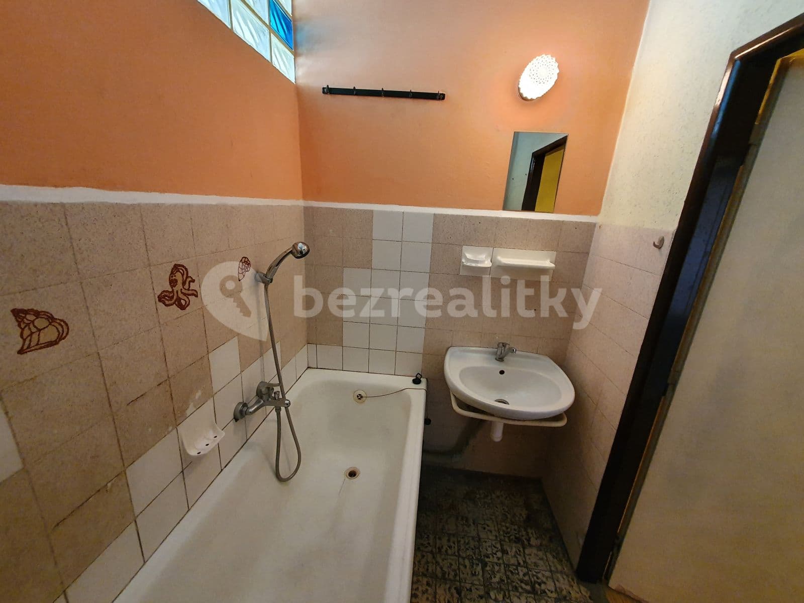 Pronájem bytu 1+1 44 m², tř. Václava Klementa, Mladá Boleslav, Středočeský kraj Pronájem bytu 1+1 44 m², tř. Václava Klementa, Mladá Boleslav, Středočeský kraj