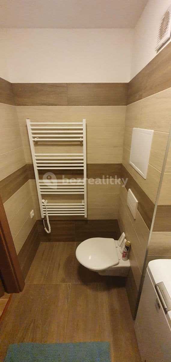 Pronájem bytu 2+kk 43 m², Strašnická, Praha, Praha Pronájem bytu 2+kk 43 m², Strašnická, Praha, Praha
