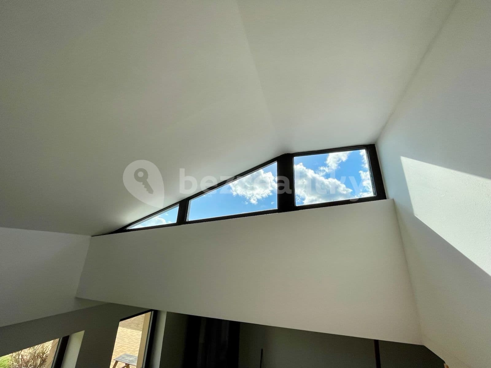 Pronájem bytu 2+kk 75 m², Na Výsluní, Králův Dvůr, Středočeský kraj Pronájem bytu 2+kk 75 m², Na Výsluní, Králův Dvůr, Středočeský kraj