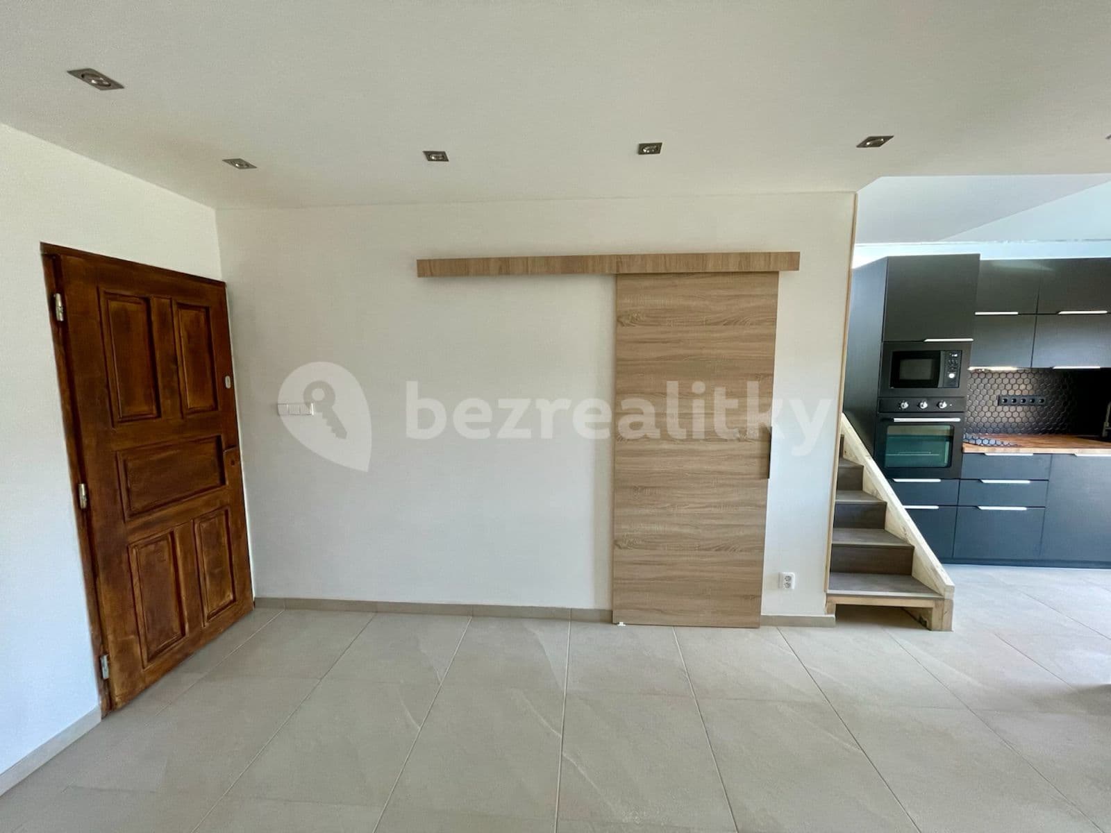 Pronájem bytu 2+kk 75 m², Na Výsluní, Králův Dvůr, Středočeský kraj Pronájem bytu 2+kk 75 m², Na Výsluní, Králův Dvůr, Středočeský kraj