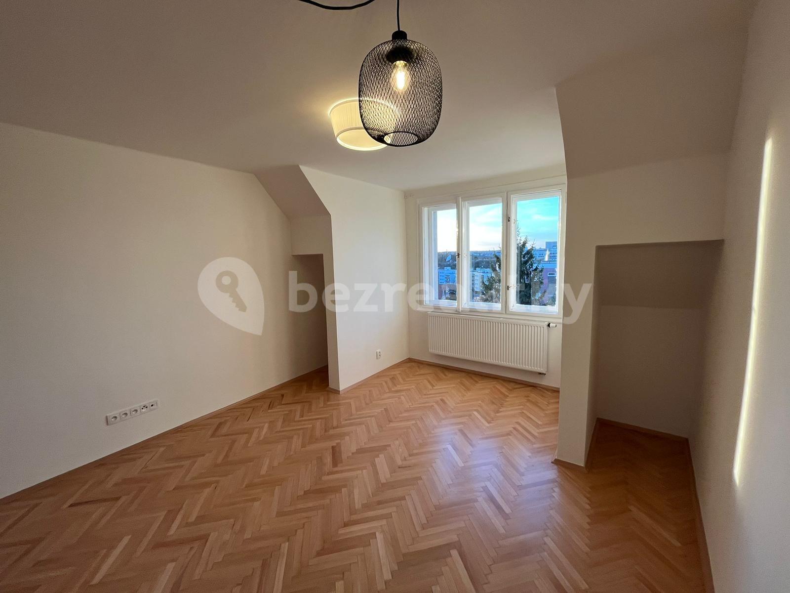 Pronájem bytu 2+kk 44 m², Na Vrstvách, Praha, Praha