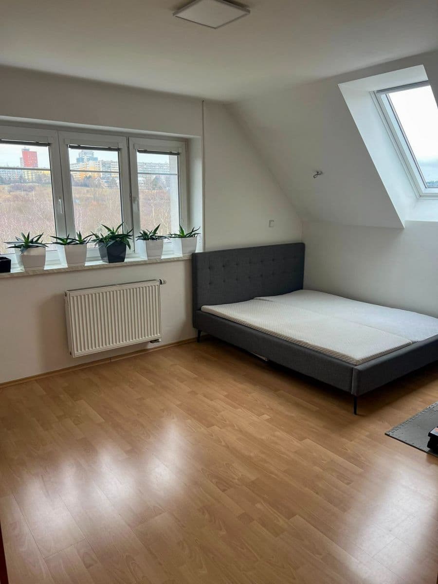 Pronájem bytu 3+kk 120 m², U Albrechtova vrchu, Praha, Praha Pronájem bytu 3+kk 120 m², U Albrechtova vrchu, Praha, Praha