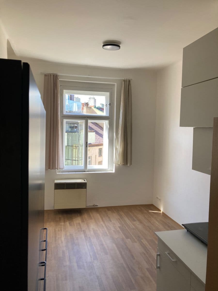 Pronájem bytu Garsoniéra 27 m², Mexická, Praha, Praha Pronájem bytu Garsoniéra 27 m², Mexická, Praha, Praha