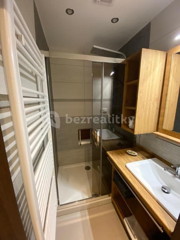 Pronájem bytu 2+kk 40 m², K Sádkám, Praha, Praha Pronájem bytu 2+kk 40 m², K Sádkám, Praha, Praha