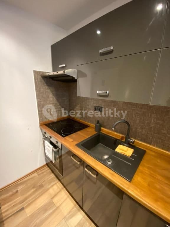 Pronájem bytu 2+kk 40 m², K Sádkám, Praha, Praha Pronájem bytu 2+kk 40 m², K Sádkám, Praha, Praha