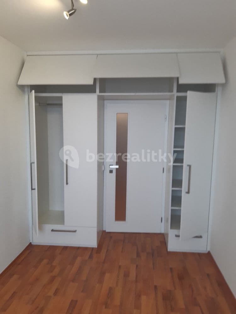 Pronájem bytu 2+kk 43 m², Podskalská, Kolín, Středočeský kraj Pronájem bytu 2+kk 43 m², Podskalská, Kolín, Středočeský kraj