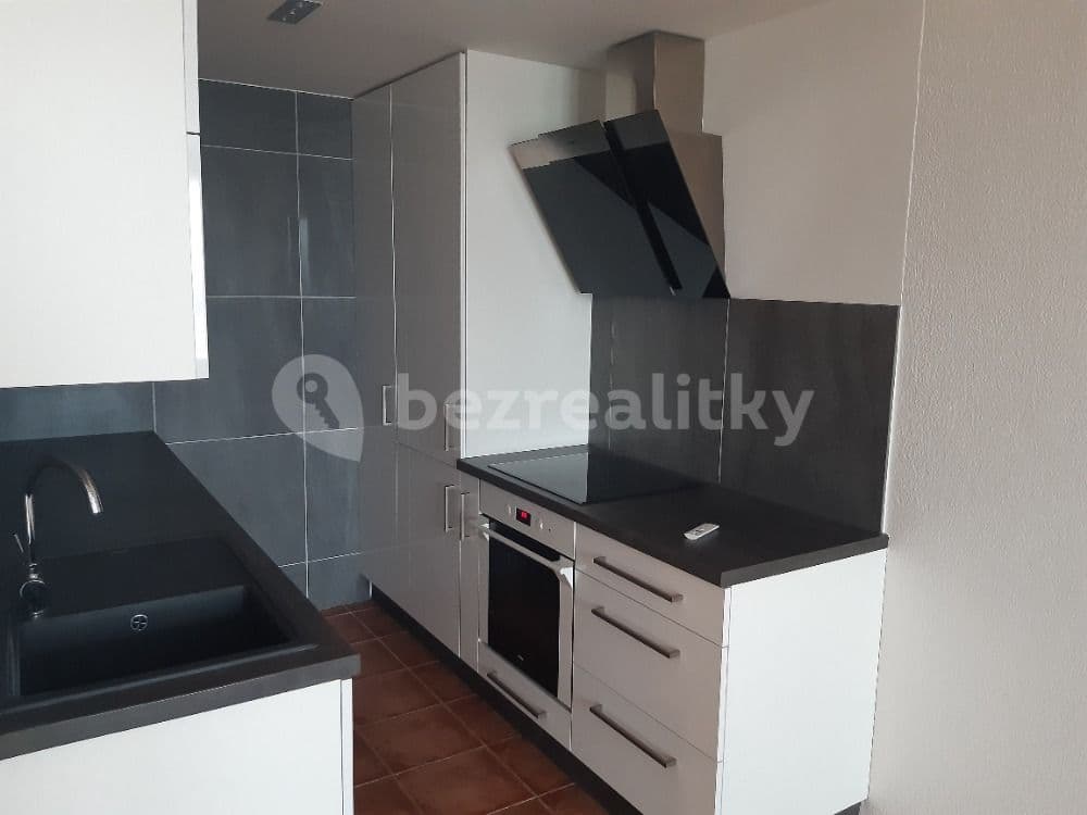 Pronájem bytu 2+kk 43 m², Podskalská, Kolín, Středočeský kraj Pronájem bytu 2+kk 43 m², Podskalská, Kolín, Středočeský kraj