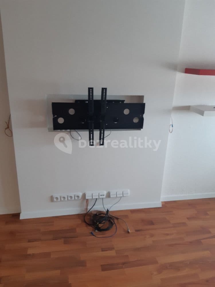 Pronájem bytu 2+kk 43 m², Podskalská, Kolín, Středočeský kraj Pronájem bytu 2+kk 43 m², Podskalská, Kolín, Středočeský kraj
