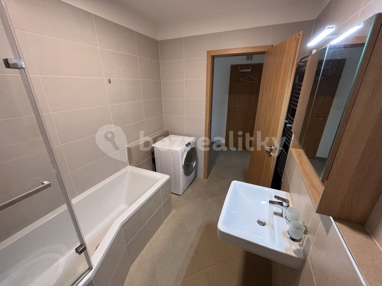 Pronájem bytu 2+kk 48 m², Františka Jansy, Praha, Praha Pronájem bytu 2+kk 48 m², Františka Jansy, Praha, Praha