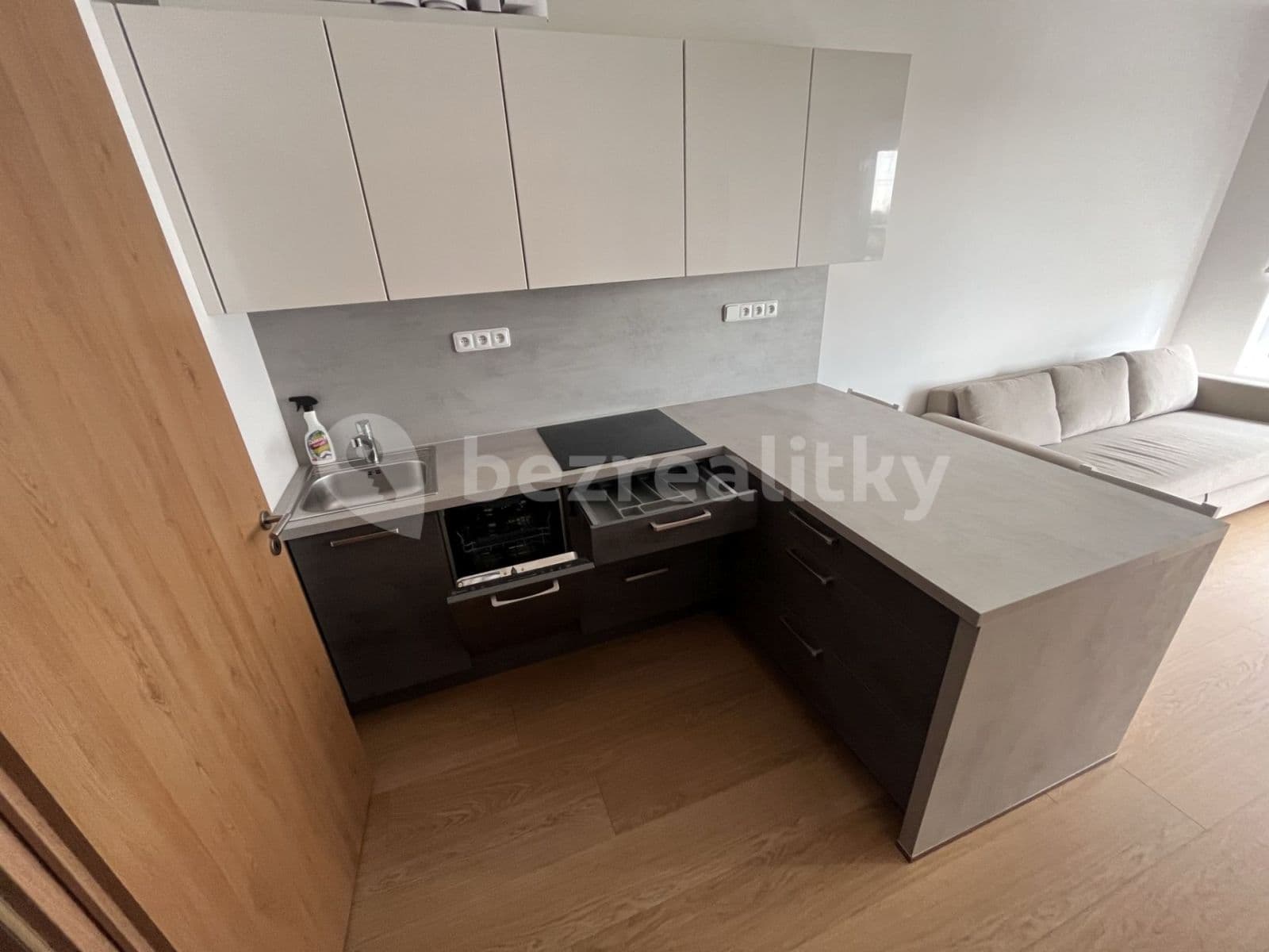 Pronájem bytu 2+kk 48 m², Františka Jansy, Praha, Praha Pronájem bytu 2+kk 48 m², Františka Jansy, Praha, Praha
