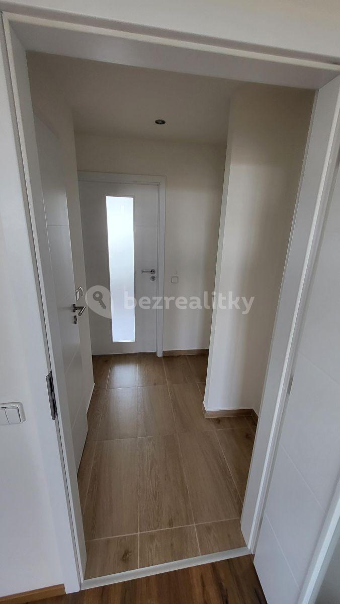 Prodej bytu 2+1 60 m², Hlavní, Praha, Praha