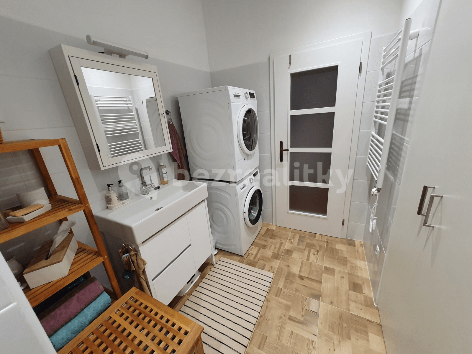 Pronájem bytu 3+1 133 m², Zoubkova, Praha, Praha Pronájem bytu 3+1 133 m², Zoubkova, Praha, Praha