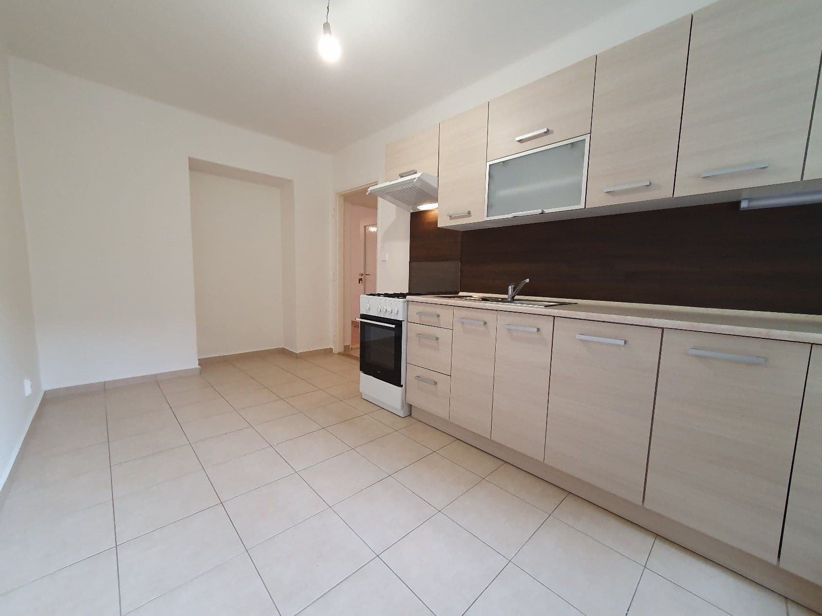 Pronájem bytu 2+1 55 m², Hlavní třída, Havířov, Moravskoslezský kraj Pronájem bytu 2+1 55 m², Hlavní třída, Havířov, Moravskoslezský kraj