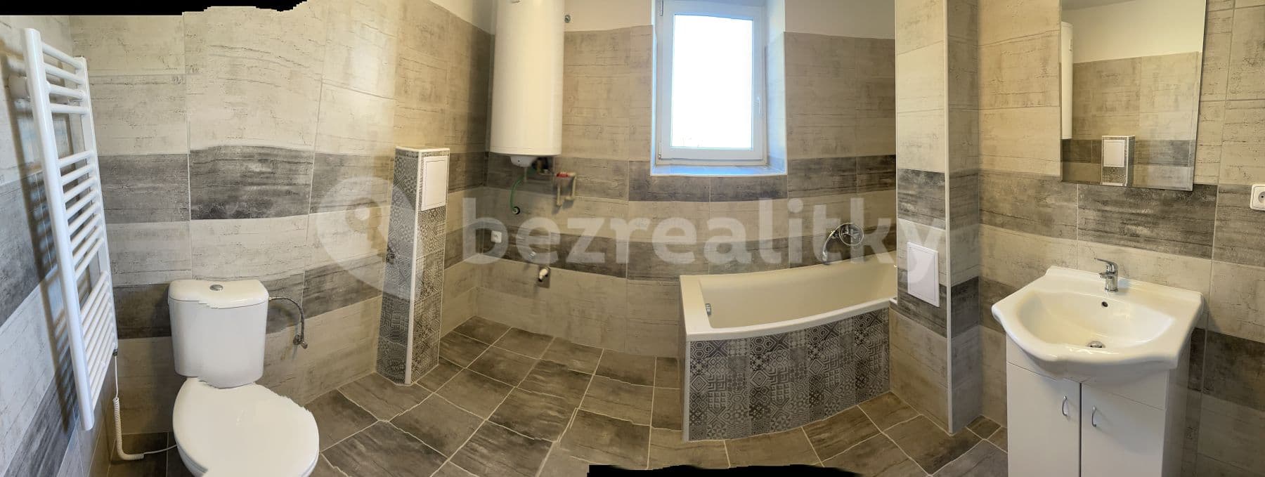 Pronájem bytu 1+1 42 m², Vědomice, Ústecký kraj Pronájem bytu 1+1 42 m², Vědomice, Ústecký kraj