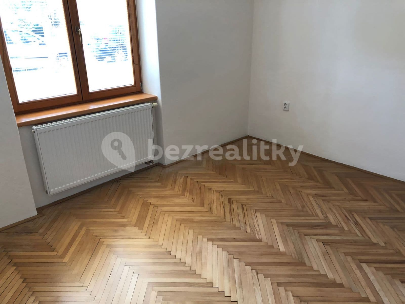 Pronájem bytu 2+1 60 m², Kamenná, Zlín, Zlínský kraj Pronájem bytu 2+1 60 m², Kamenná, Zlín, Zlínský kraj
