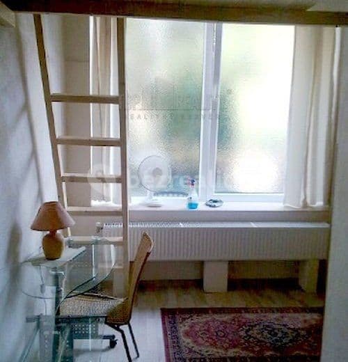 Pronájem bytu 1+1 16 m², Jedlíkova, Bratislava - mestská časť Staré Mesto, Bratislavský kraj Pronájem bytu 1+1 16 m², Jedlíkova, Bratislava - mestská časť Staré Mesto, Bratislavský kraj
