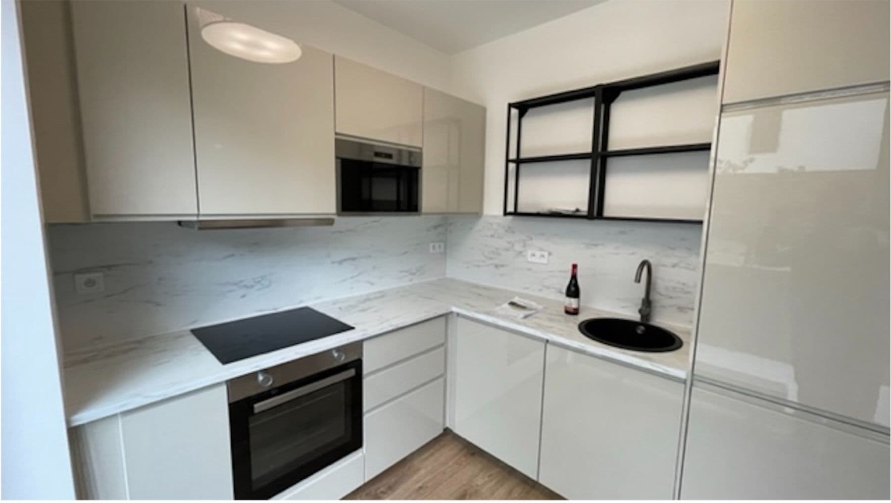 Pronájem bytu 2+kk 55 m², Štěchovická, Praha, Praha Pronájem bytu 2+kk 55 m², Štěchovická, Praha, Praha