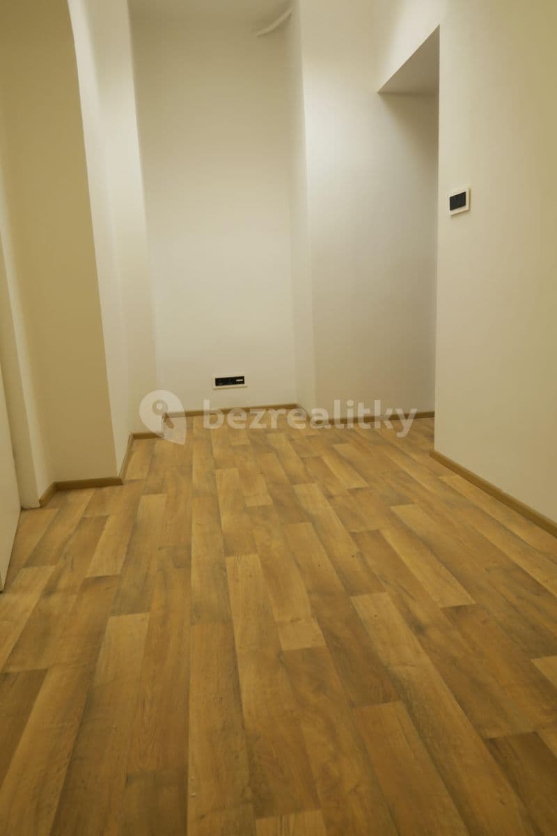 Pronájem bytu 3+1 73 m², Jaselská, Praha, Praha Pronájem bytu 3+1 73 m², Jaselská, Praha, Praha