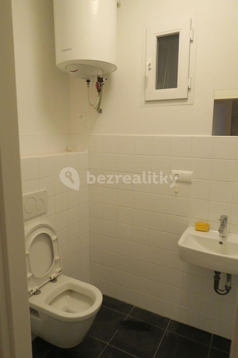 Pronájem bytu 3+1 73 m², Jaselská, Praha, Praha Pronájem bytu 3+1 73 m², Jaselská, Praha, Praha