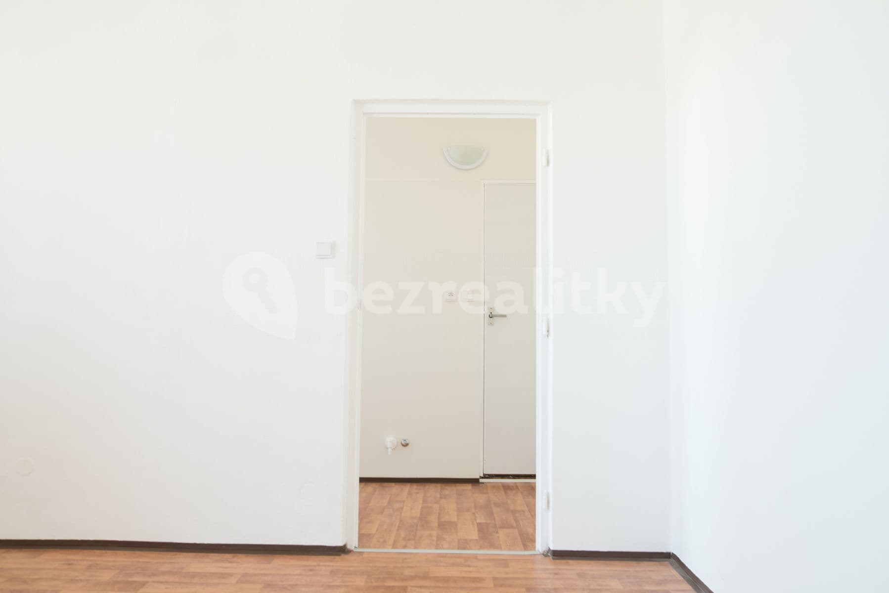 Pronájem bytu 1+1 30 m², Tylova, Jihlava, Kraj Vysočina Pronájem bytu 1+1 30 m², Tylova, Jihlava, Kraj Vysočina