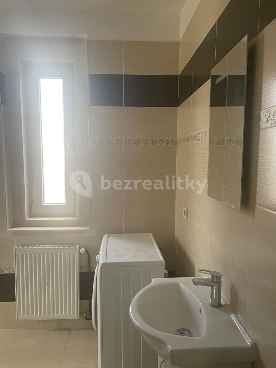 Pronájem bytu 2+1 55 m², Kmochova, Hostivice, Středočeský kraj Pronájem bytu 2+1 55 m², Kmochova, Hostivice, Středočeský kraj