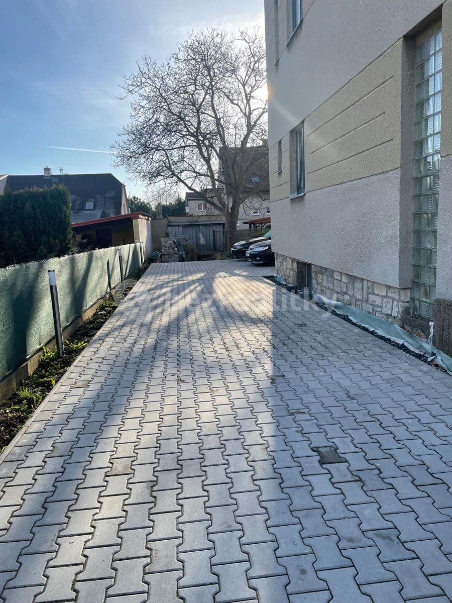 Pronájem bytu 2+1 55 m², Kmochova, Hostivice, Středočeský kraj Pronájem bytu 2+1 55 m², Kmochova, Hostivice, Středočeský kraj