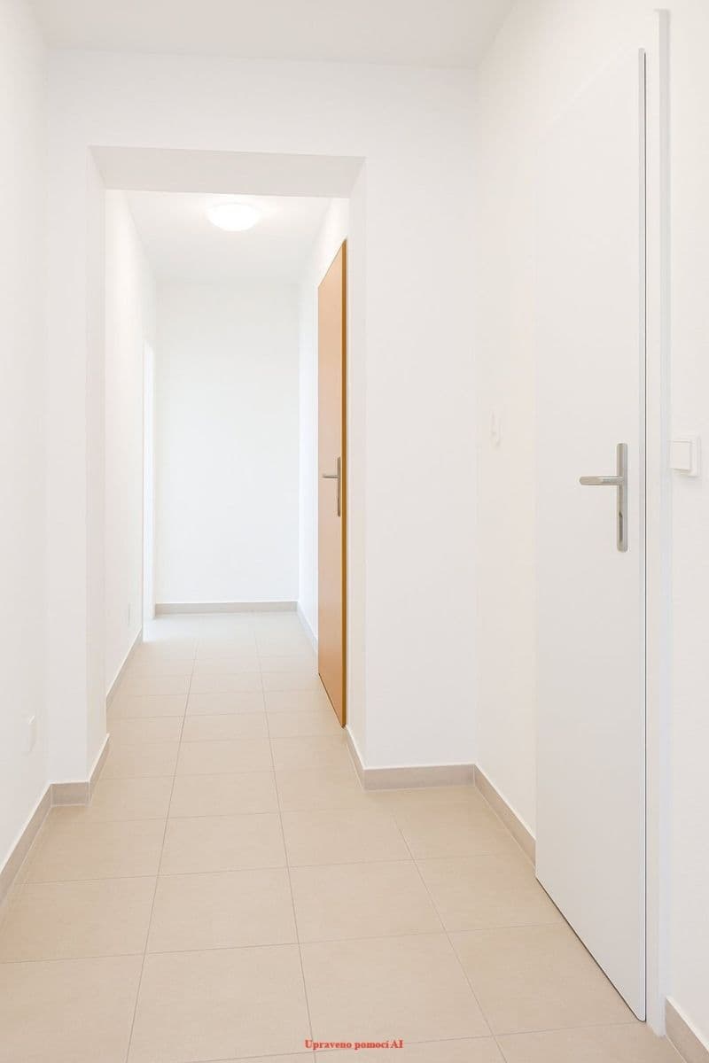 Pronájem bytu 1+kk 30 m², Stavbařská, Havířov, Moravskoslezský kraj Pronájem bytu 1+kk 30 m², Stavbařská, Havířov, Moravskoslezský kraj
