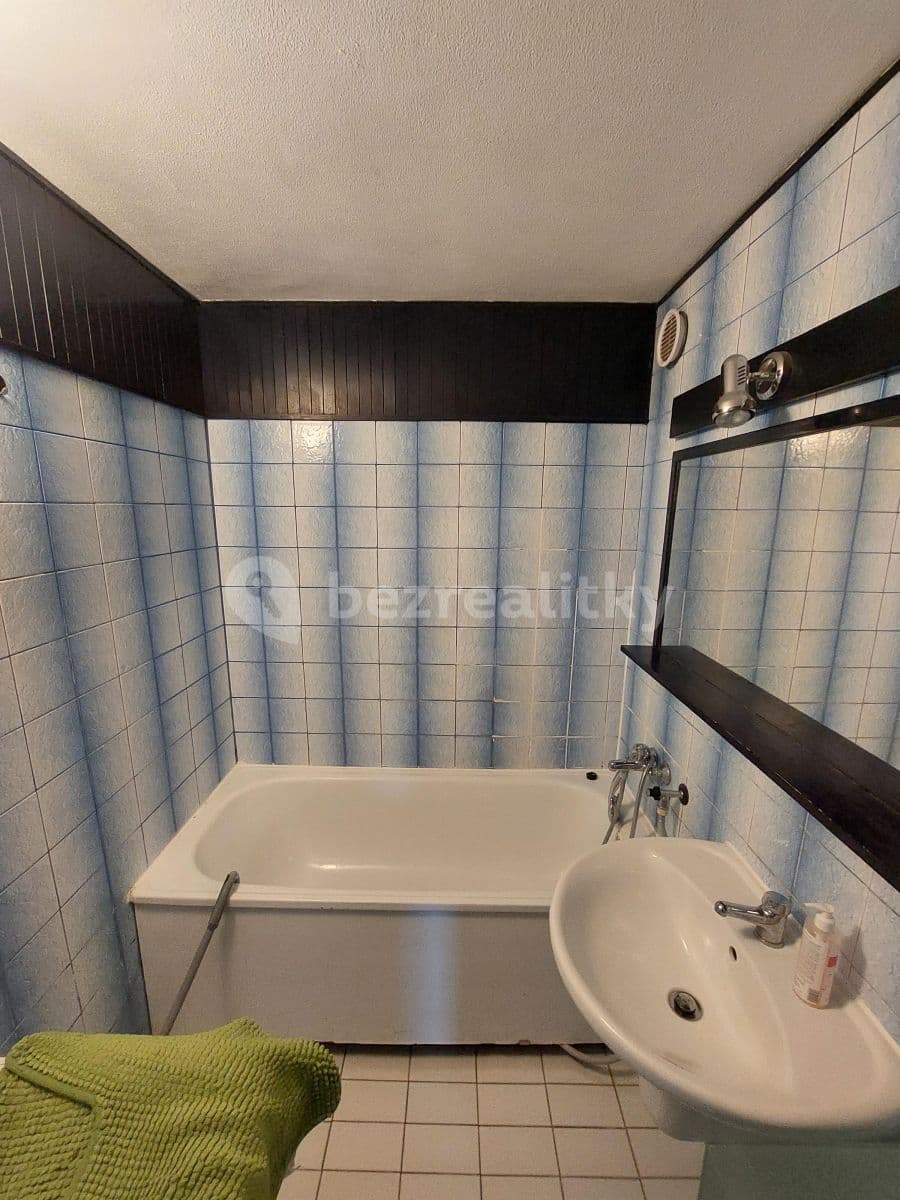 Pronájem bytu 3+1 70 m², Větrná, Uherské Hradiště, Zlínský kraj Pronájem bytu 3+1 70 m², Větrná, Uherské Hradiště, Zlínský kraj