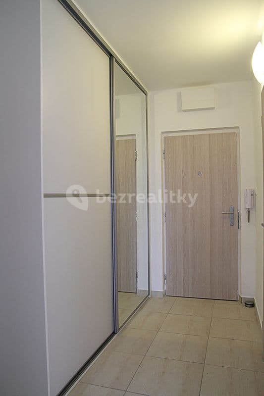 Pronájem bytu 2+kk 40 m², Čs. armády, Kladno, Středočeský kraj Pronájem bytu 2+kk 40 m², Čs. armády, Kladno, Středočeský kraj