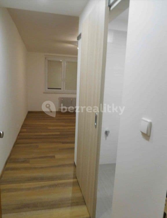 Pronájem bytu 1+kk 24 m², Horácké náměstí, Brno, Jihomoravský kraj Pronájem bytu 1+kk 24 m², Horácké náměstí, Brno, Jihomoravský kraj