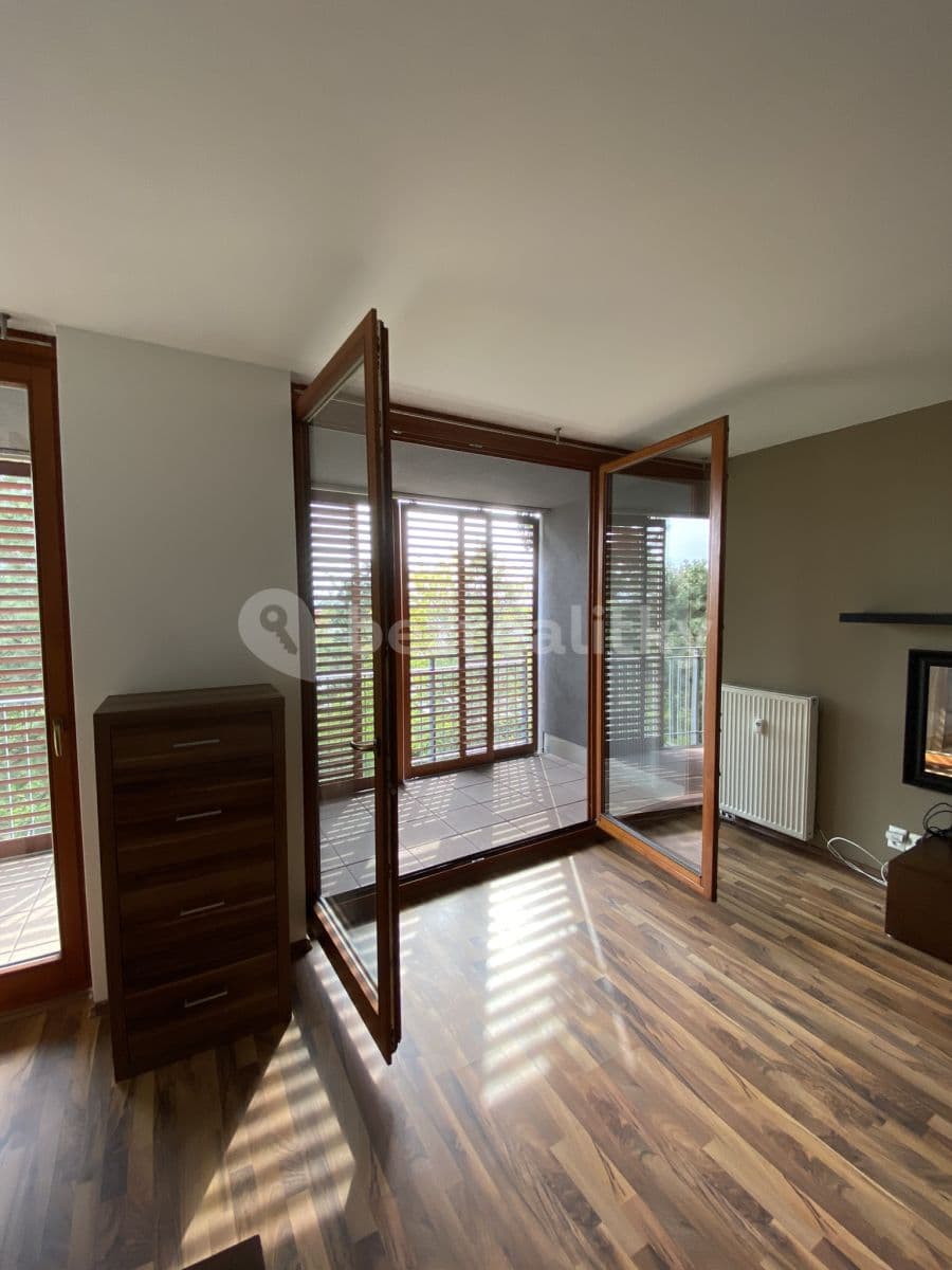Pronájem bytu 1+kk 54 m², Litoměřická, Praha, Praha Pronájem bytu 1+kk 54 m², Litoměřická, Praha, Praha