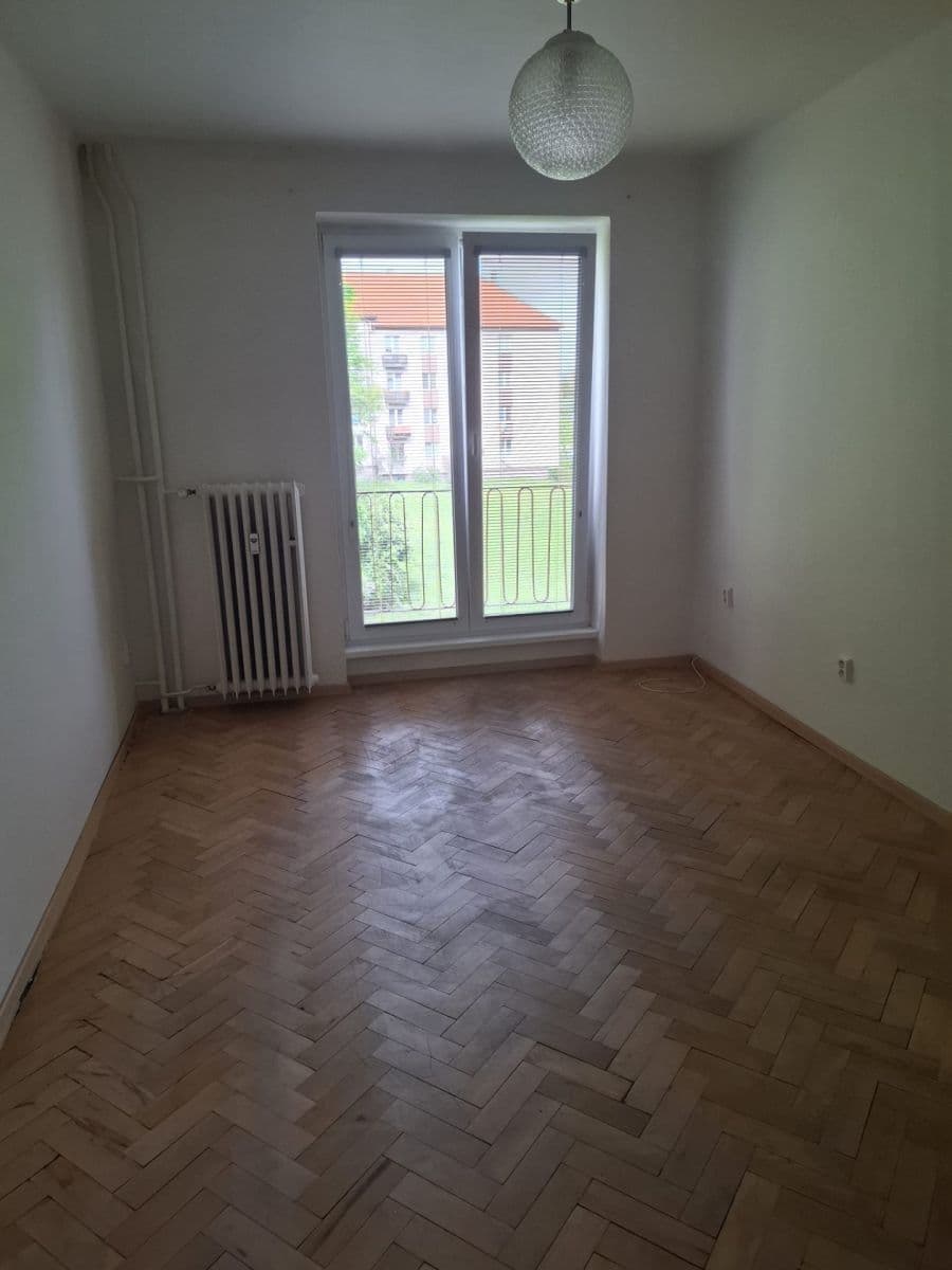 Pronájem bytu 2+1 52 m², Erbenova, Příbram, Středočeský kraj Pronájem bytu 2+1 52 m², Erbenova, Příbram, Středočeský kraj