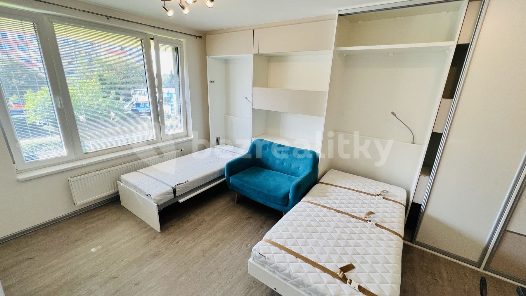Pronájem bytu 1+kk 37 m², Pavla Beneše, Praha, Praha Pronájem bytu 1+kk 37 m², Pavla Beneše, Praha, Praha