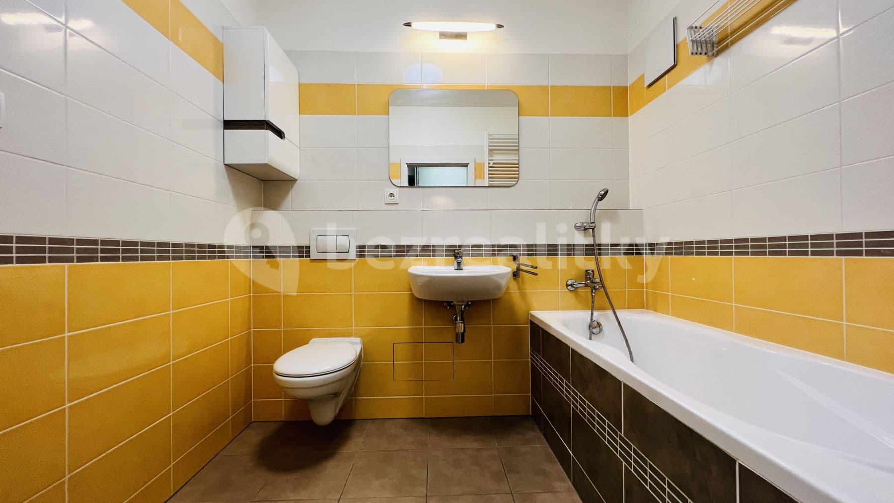 Pronájem bytu 1+kk 37 m², Pavla Beneše, Praha, Praha Pronájem bytu 1+kk 37 m², Pavla Beneše, Praha, Praha