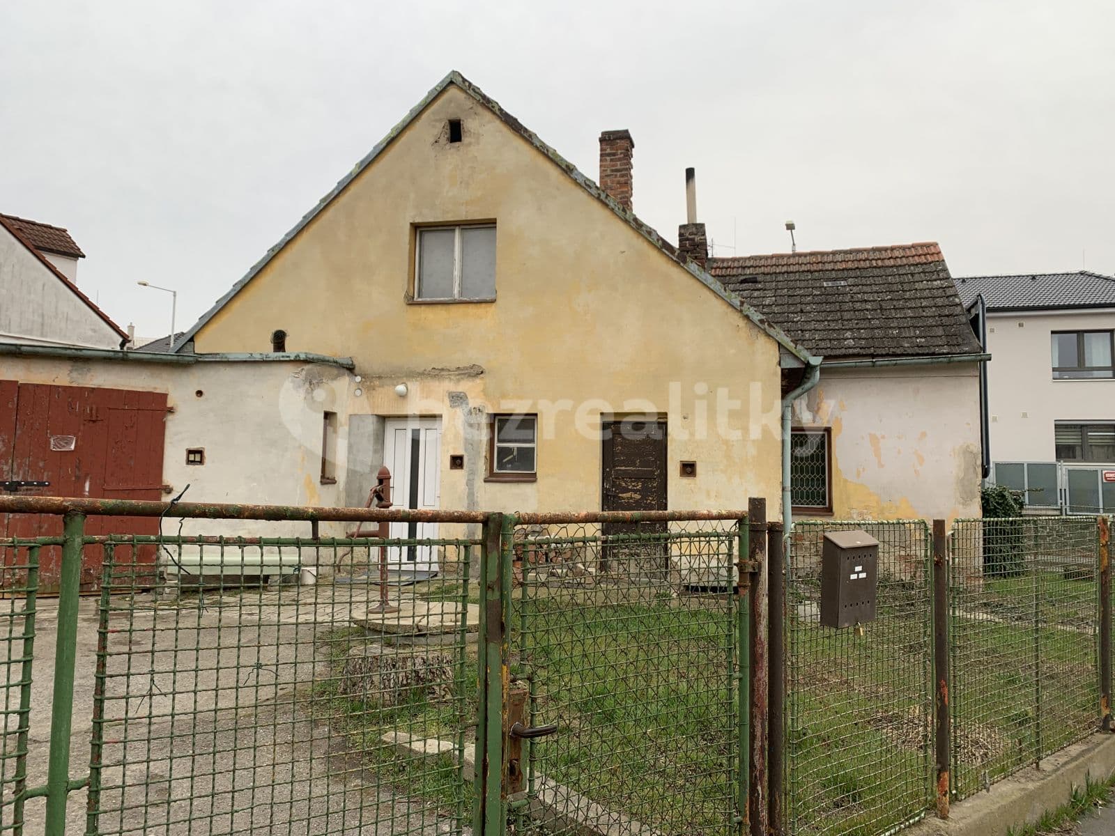 Pronájem domu 110 m², pozemek 495 m², Dolnocholupická, Praha, Praha Pronájem domu 110 m², pozemek 495 m², Dolnocholupická, Praha, Praha