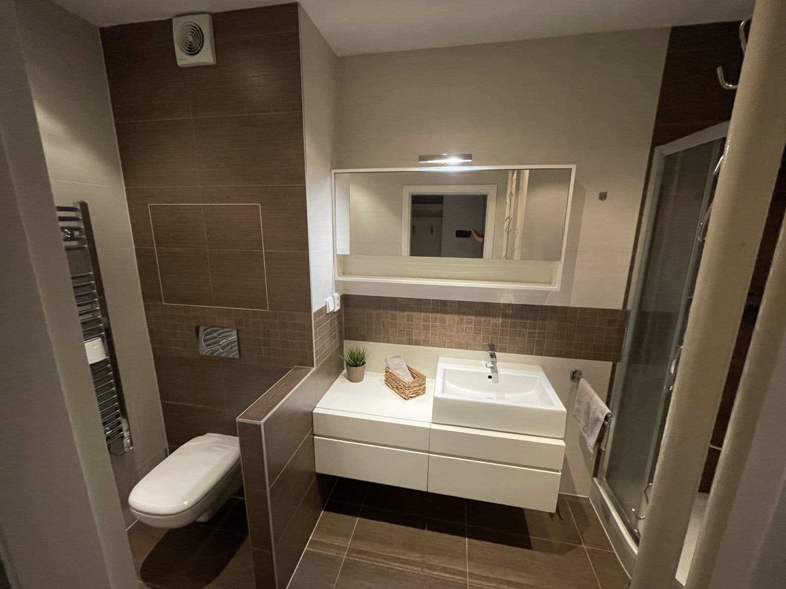 Pronájem bytu 2+1 51 m², Bělohorská, Praha, Praha Pronájem bytu 2+1 51 m², Bělohorská, Praha, Praha