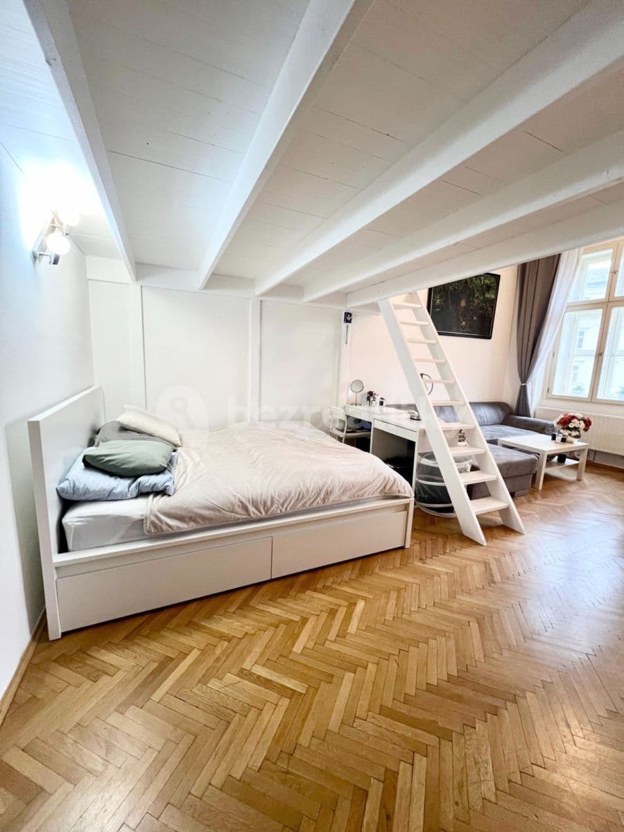 Pronájem bytu 1+kk 46 m², Haštalská, Praha, Praha Pronájem bytu 1+kk 46 m², Haštalská, Praha, Praha