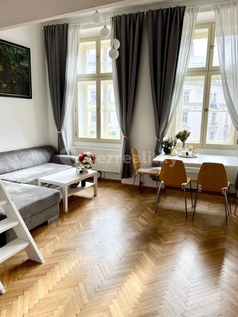 Pronájem bytu 1+kk 46 m², Haštalská, Praha, Praha Pronájem bytu 1+kk 46 m², Haštalská, Praha, Praha