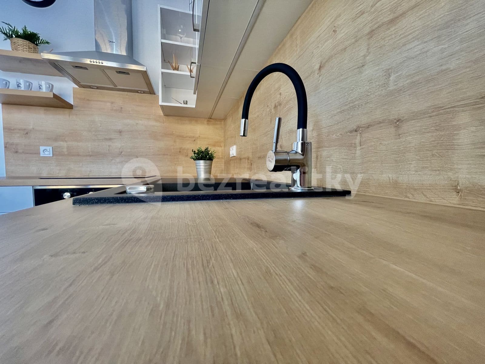 Pronájem bytu 3+1 79 m², W. A. Mozarta, Most, Ústecký kraj Pronájem bytu 3+1 79 m², W. A. Mozarta, Most, Ústecký kraj