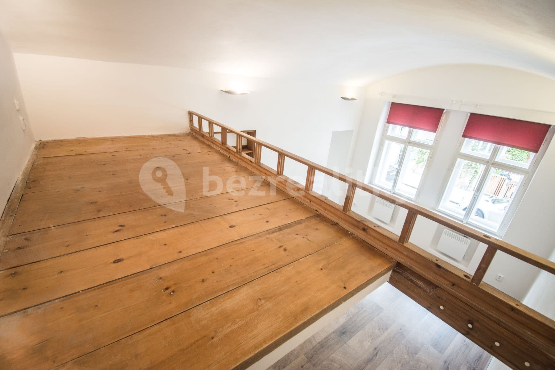 Pronájem bytu 1+1 37 m², Grafická, Praha, Praha Pronájem bytu 1+1 37 m², Grafická, Praha, Praha